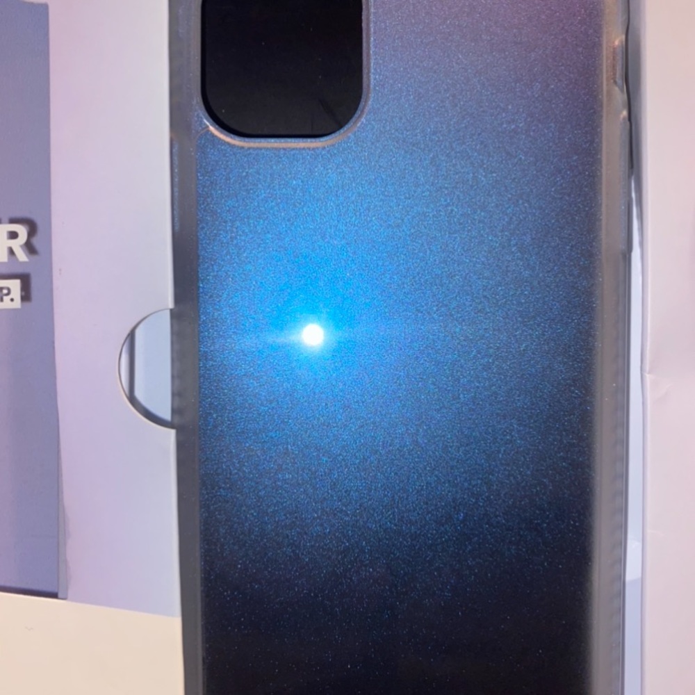 iphone 11 tech 21 case